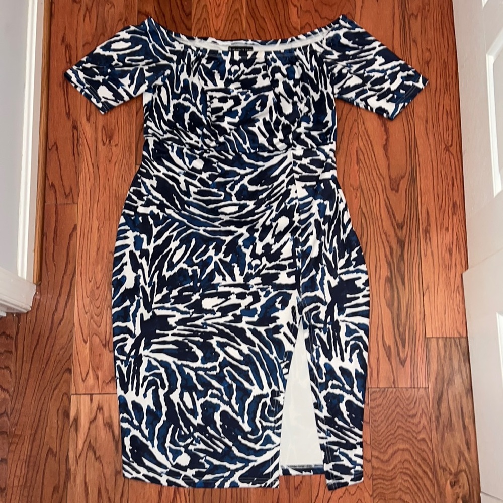 Off the shoulder, abstract print midi dress